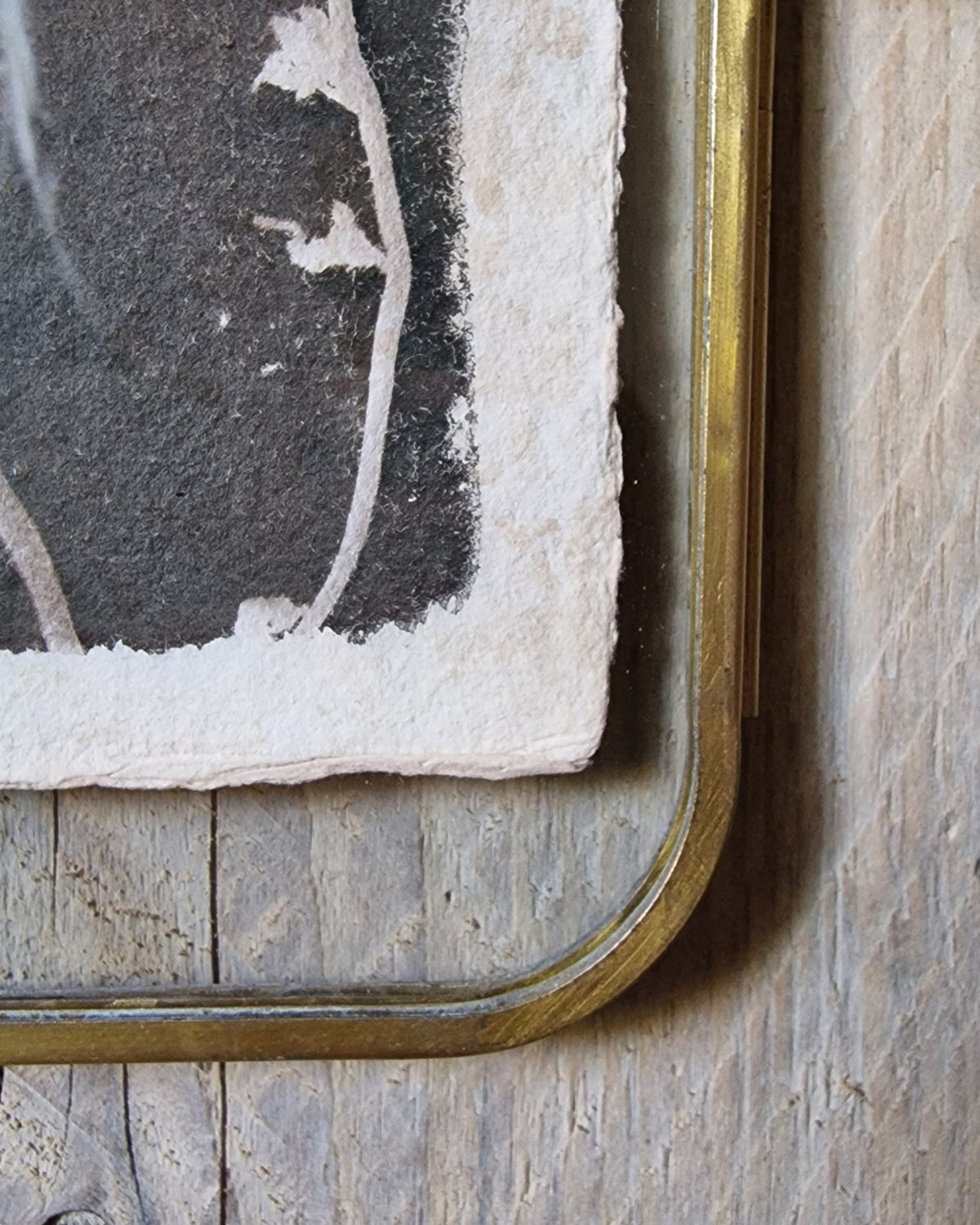 Handgemaakte cyanotype A6 | Bloesemtak met messing lijst